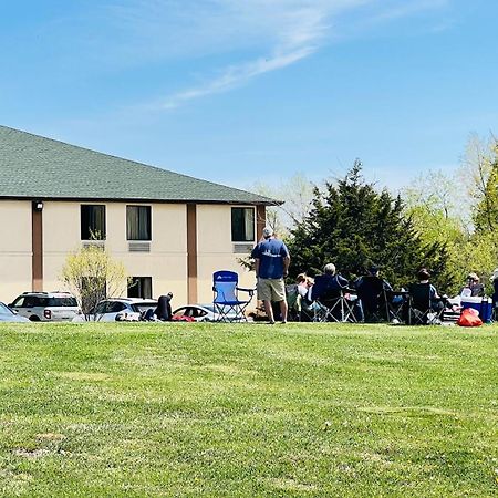Pinckneyville Inn And Suites Exterior foto